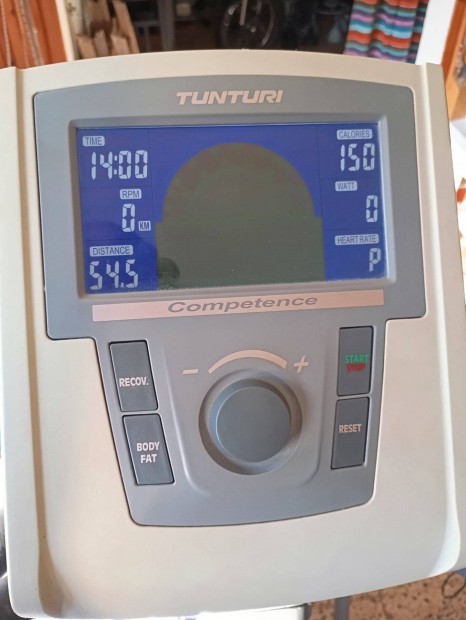 Eliptikus tr�nerg�pem