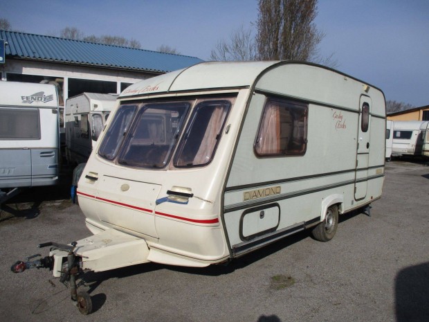 Elite Diamond 480 lak�kocsi elad� telep�t�sre, Szavatol Kft V�c