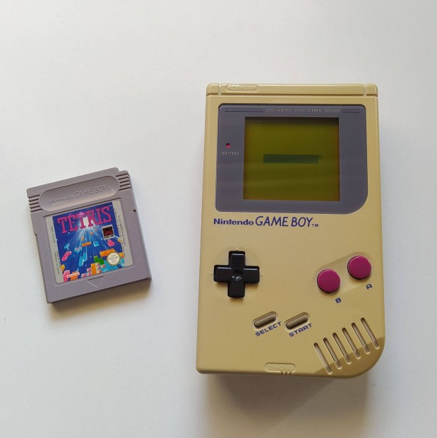 Elkelt - Nintendo Game Boy konzol + Tetris Gameboy