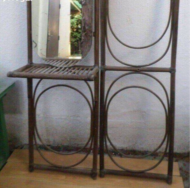 Előszoba bútor előszobafal thonet stílus