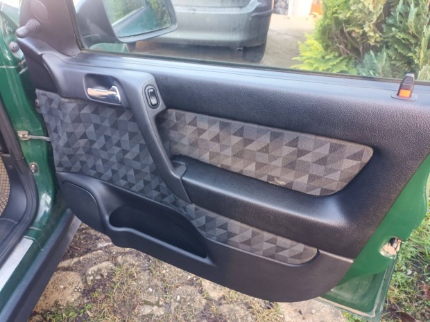 Els ajtkrpit Opel Astra G ingyen tvehet