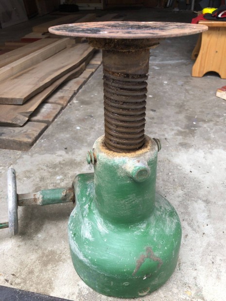 Emel� ors�, ors�s emel�