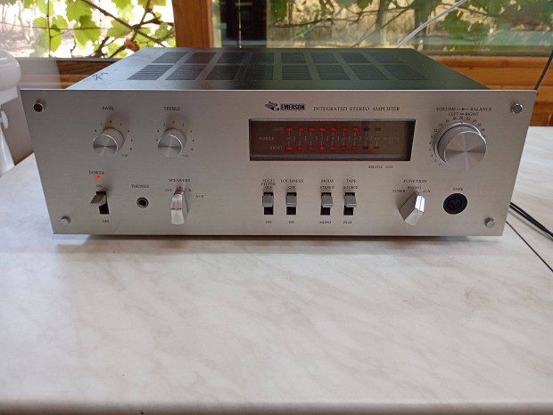 Emerson 6335 Stereó Erősítő Eladó Szállítás Az Árban Utánvéttel