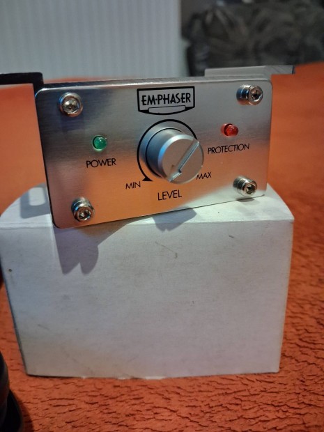 Emphaser bass remote