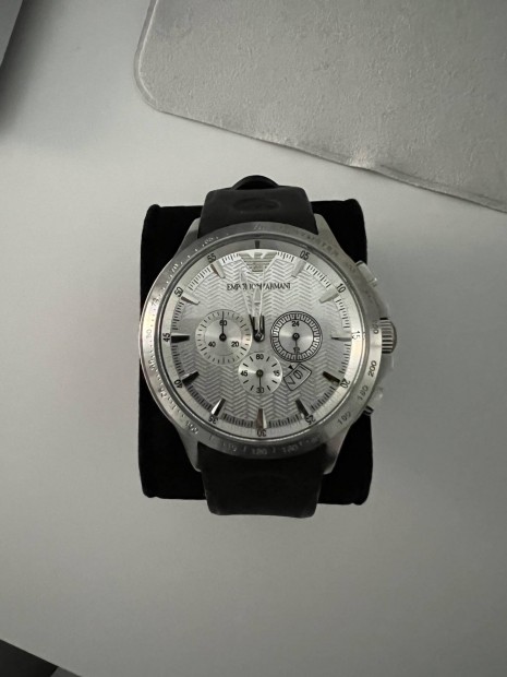 Emporio Armani Karra eredeti