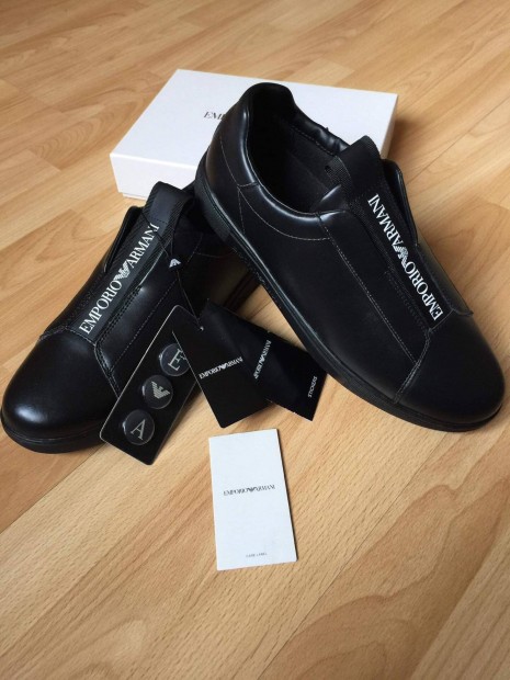 Emporio Armani -Black- Prmium - br utcai cip,3db kitzvel.