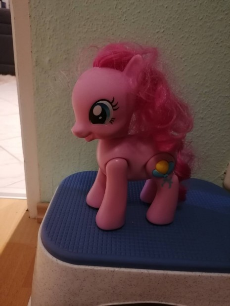 n kicsi pnim interaktv Pinkie Pie 