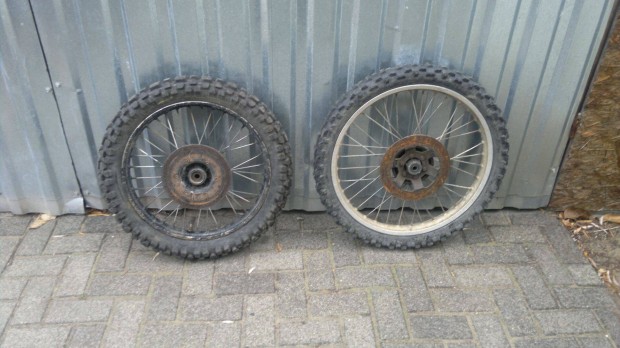 Enduro kerkszett 21-18 collos mretben