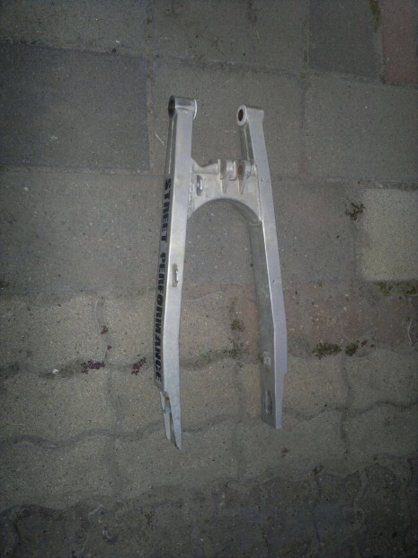 Enduro-szupermoto aluminium lengvilla
