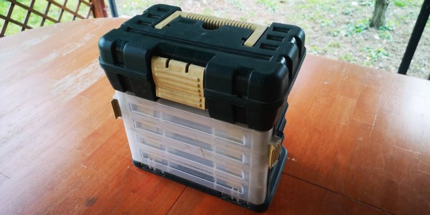 Energo Team Fishing Box, perget doboz