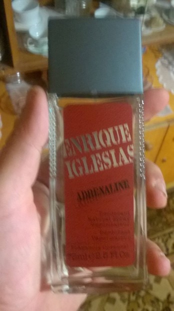 Enrique Iglesias parfm elad