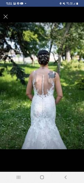 Enzoani menyasszonyi ruha