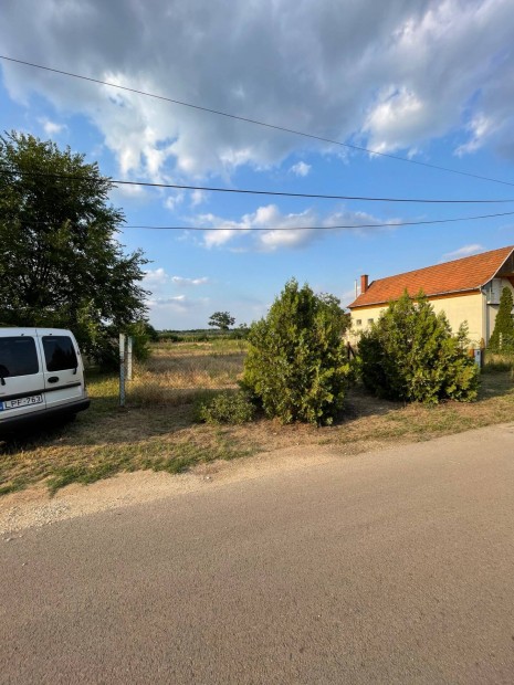 ptsi telek