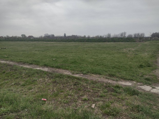 �p�t�si telek, ak�r r�szletre is �jk�gy�son elad�!