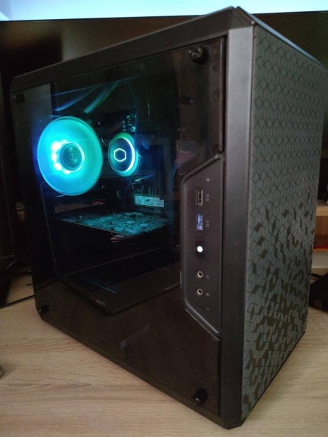 ptett matx pc