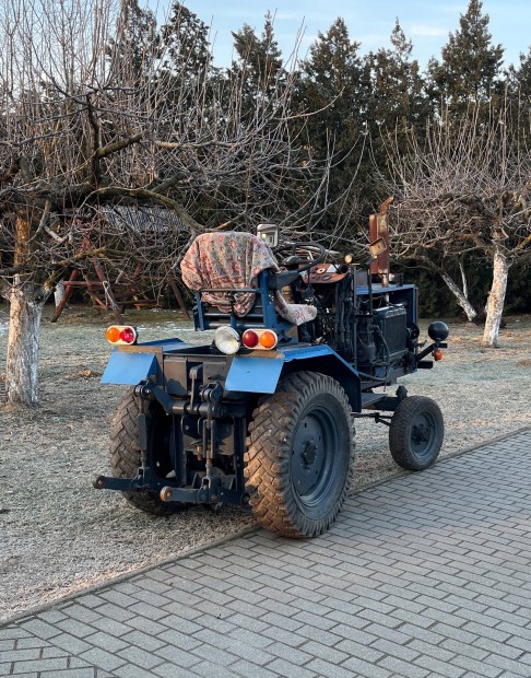 ptett nagytest traktor