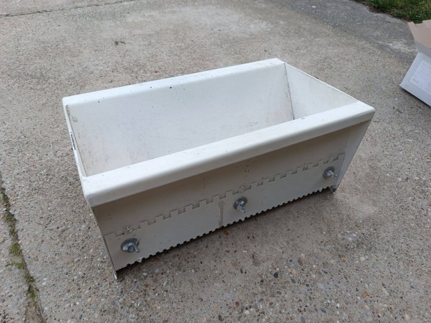 ptkezsbl megmaradt: Habarcstert sznk 450 mm