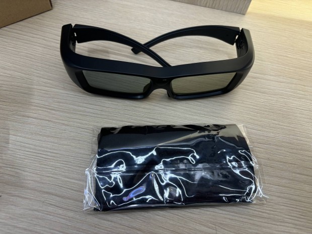 Epson 3D-Brille Elogs01