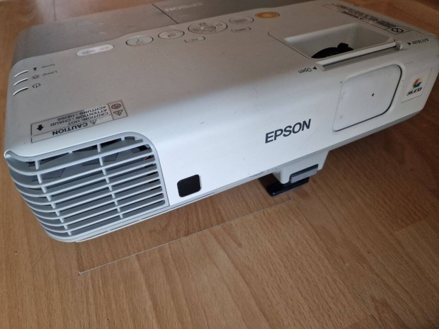 Epson EB905 projektor elad