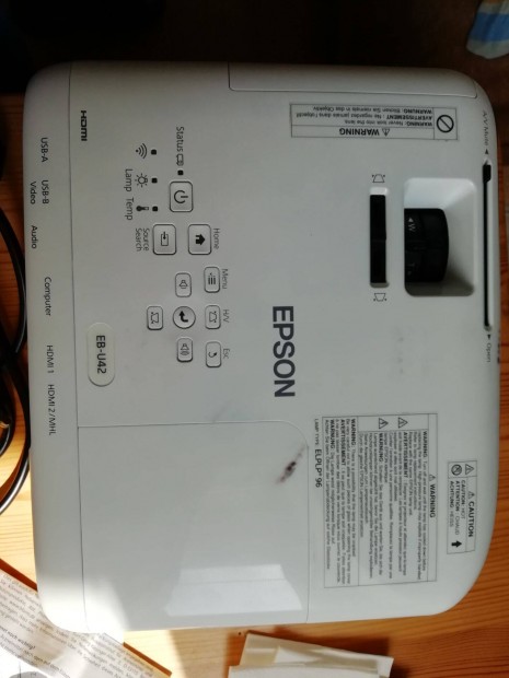 Epson EB-U42 1080p projektor elad, tskval, gyri dobozban