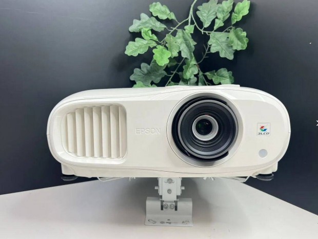 Epson EH-TW7000 projektor