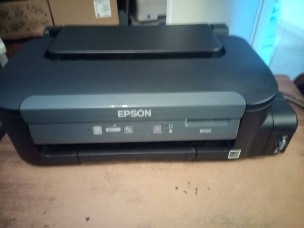 Epson M100 fekete - fehr klstartlyos, tintasugaras nyomtat