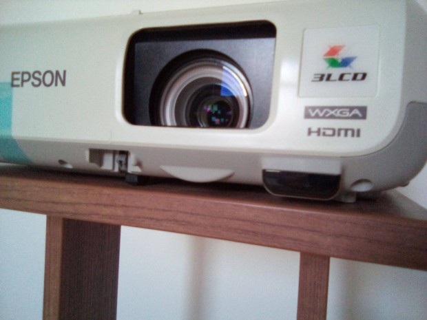 Epson eb-955wh projektor mindssze 273 zemra jszer llapot