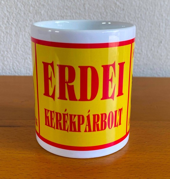 Erdei Kerékpárbolt bögre