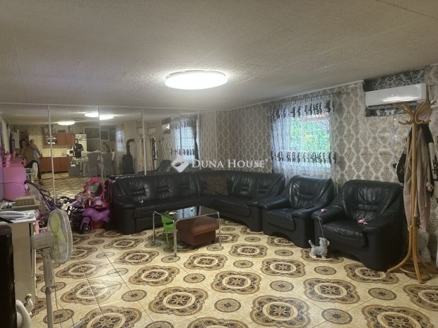 �rdi 88 nm-es h�z elad�