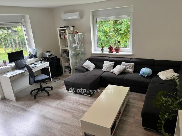 �rdi elad� 120 nm-es h�z