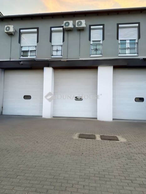 �rdi elad� 378 nm-es h�z