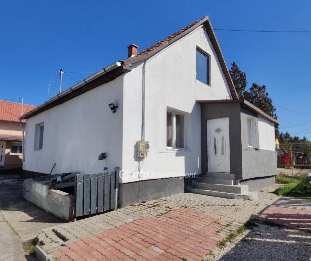 �rdi elad� 68 nm-es h�z #5126351