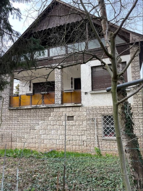 Erd�sz�li ingatlan, Piliscsaba legszebb r�sz�n!