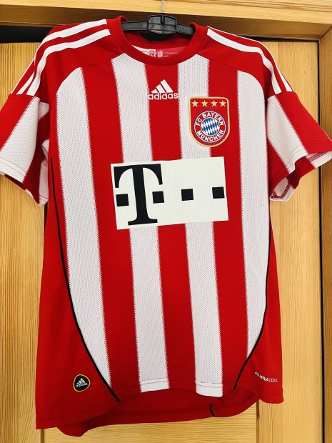 Eredeti 2010/11 Adidas Bayern Mnchen Bundesliga Robben jtkosmez