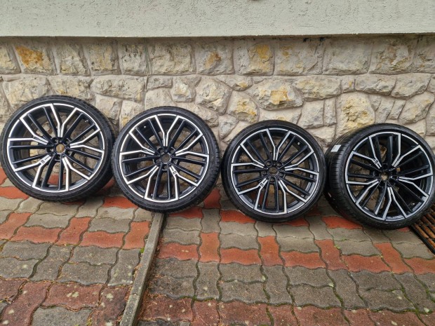 Eredeti BMW G30/G31 20" M846 alufelni Pirelli ny�ri gumikkal