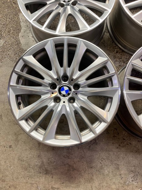 Eredeti BMW ktszles 19" alufelni 5x120 F10 F11 F12 F01 F30