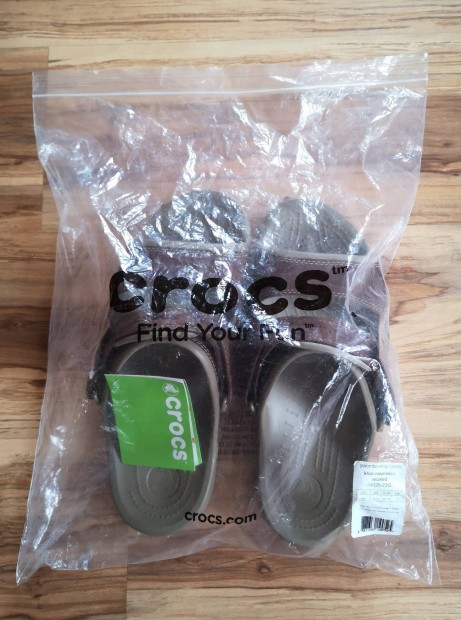Eredeti Crocs Yukon szandál. Új!!!