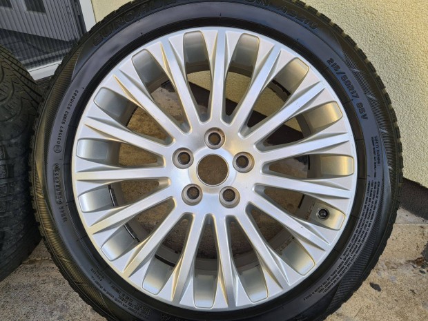Eredeti Ford 17" 5 x 108 alufelni szett