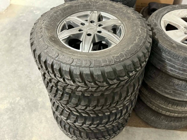 Eredeti Hummer H3 Felni + Terepgumi Szett Elad�