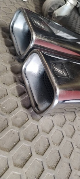 Eredeti Irmsher kipufog�v�g