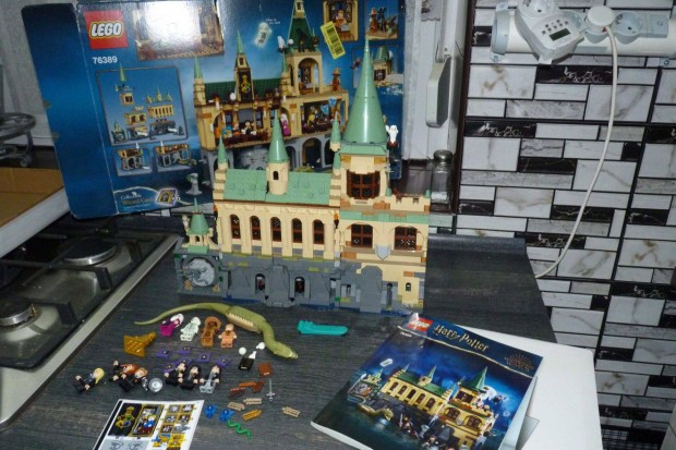 Eredeti Lego 76389 Harry Potter Titkok Kamrja kszlet