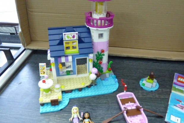 Eredeti Lego Friends 41094 vilgt torony