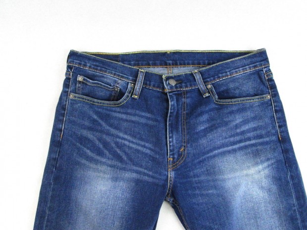 Eredeti Levis 504 (W34 / L32) Frfi Sztreccses Farmernadrg