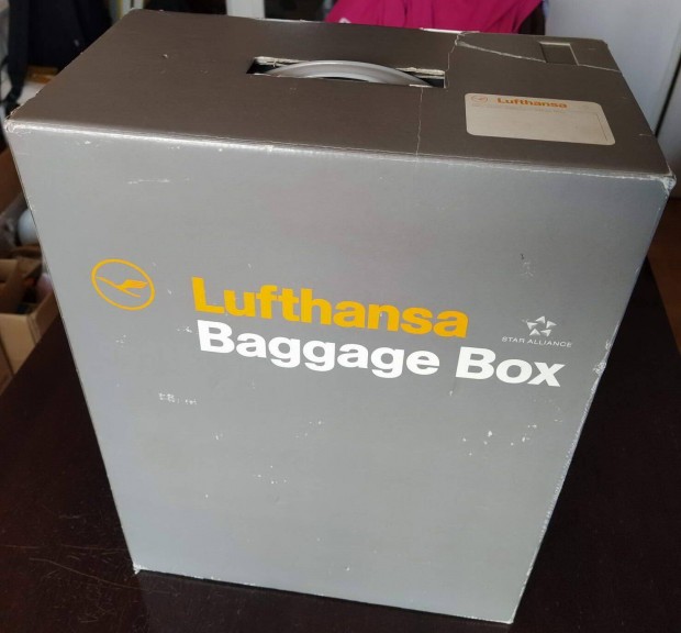 Eredeti Lufthansa doboz