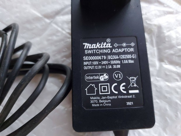 Eredeti Makita Rdi Adapter 12V 2.5A 30W