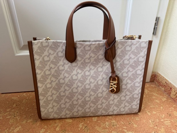 Eredeti Michael Kors shopper tska