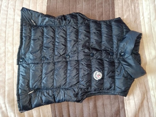 Eredeti Moncler gyerek mellny 