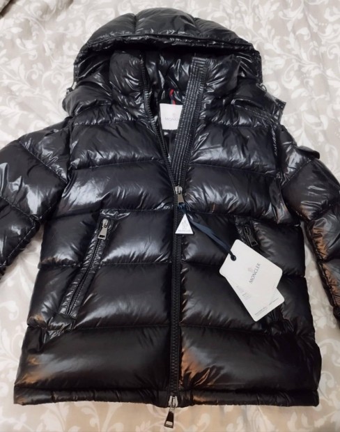 Eredeti Moncler kabt 