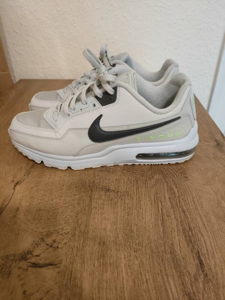 Eredeti Nike Air Max LTD 3 46