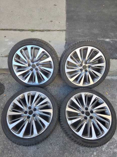 Eredeti Opel 18" alufelnik 5x105 nyomásmérősensorral (Tpms)